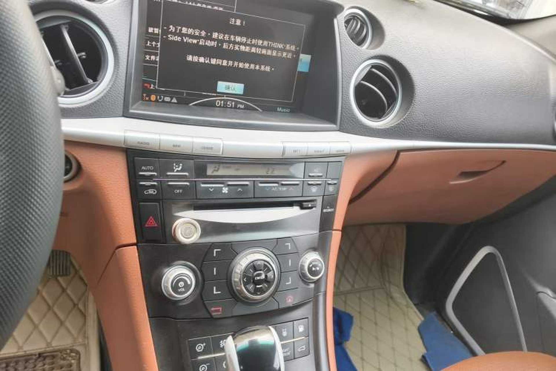 Used Luxgen Great 7 SUV 2013 Limited-Edition Sharp Edition 2.2T All-Wheel-Drive Prestige Model Audio And AC Panel
