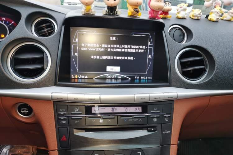 Used Luxgen Great 7 SUV 2013 Limited-Edition Sharp Model 2.2T Two-Wheel-Drive Smart Version Audio And AC Panel