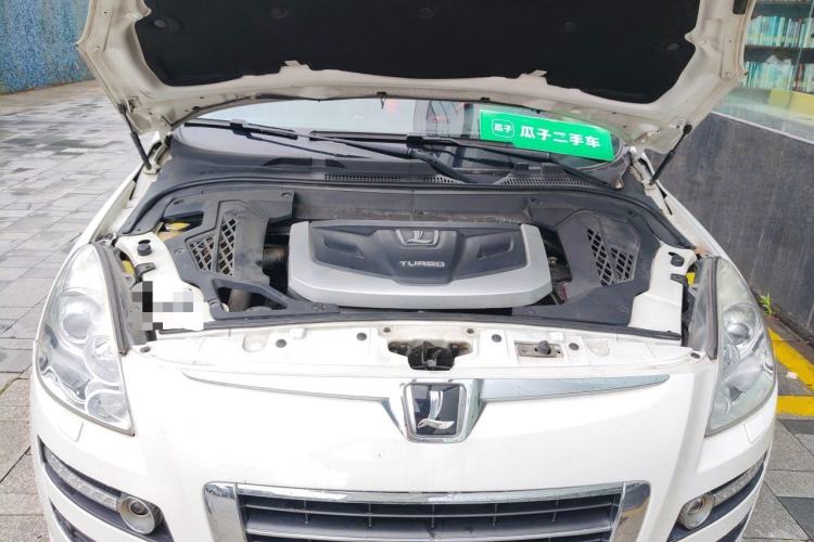 Used Luxgen Great 7 SUV 2013 Limited-Edition Sharp Edition 2.2T All-Wheel-Drive Prestige Model Engine Bay