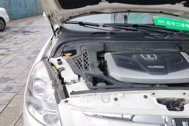 Used Luxgen Great 7 SUV 2013 Limited-Edition Sharp Edition 2.2T All-Wheel-Drive Prestige Model Engine Bay Right