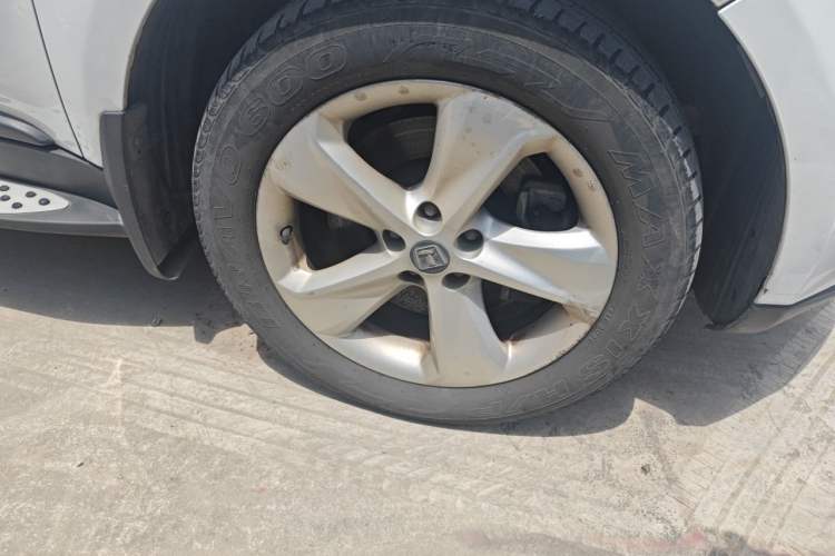Used Luxgen Great 7 SUV 2013 Limited-Edition Sharp Model 2.2T Two-Wheel-Drive Smart Version Exterior 1