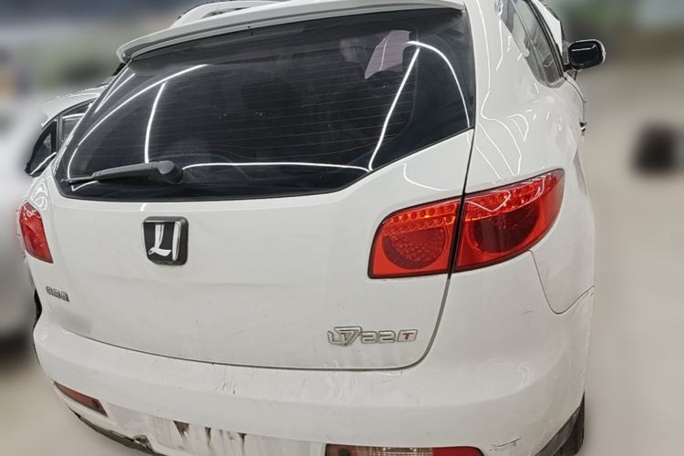 Used Luxgen Great 7 SUV 2013 Limited-Edition Sharp Model 2.2T Two-Wheel-Drive Smart Version Rear