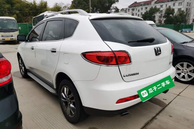 Used Luxgen Great 7 SUV 2013 Limited-Edition Sharp Model 2.2T Two-Wheel-Drive Smart Version Rear Left 45 Deg