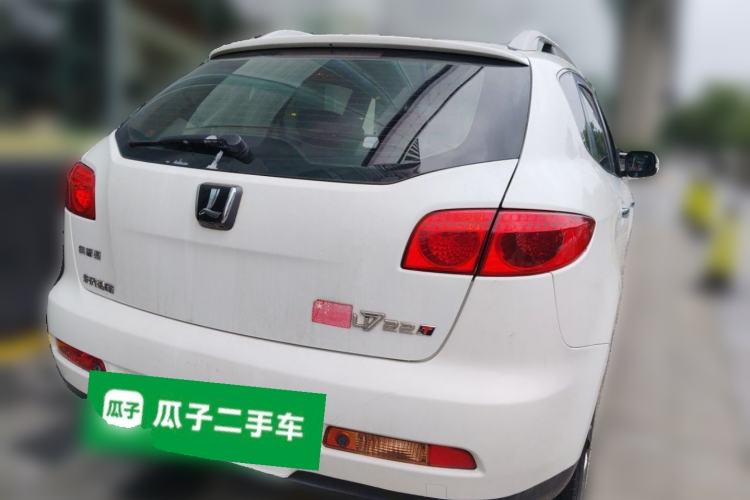 Used Luxgen Great 7 SUV 2013 Limited-Edition Sharp Edition 2.2T All-Wheel-Drive Prestige Model Rear Right 45 Deg