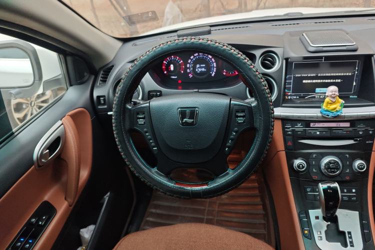 Used Luxgen Great 7 SUV 2013 Limited-Edition Sharp Model 2.2T Two-Wheel-Drive Smart Version Steering Wheel