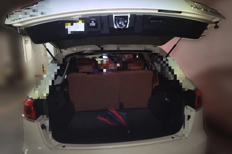 Used Luxgen Great 7 SUV 2013 Limited-Edition Sharp Model 2.2T Two-Wheel-Drive Smart Version Trunk