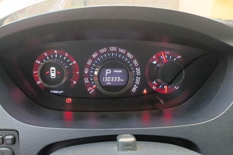 Used Luxgen Great 7 SUV 2013 Limited-Edition Sharp Model 2.2T Two-Wheel-Drive Smart Version Instrument Cluster