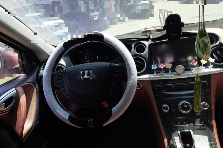 Used Luxgen Great 7 SUV 2013 Limited-Edition Sharp Edition 2.2T All-Wheel-Drive Prestige Model Steering Wheel