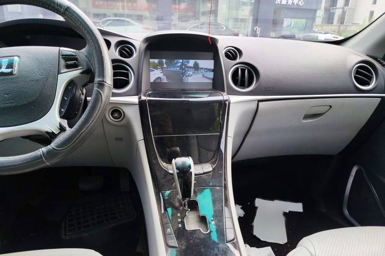 Used Luxgen Great 7 SUV 2014 2.2T Two-Wheel-Drive Smart Version Audio And AC Panel