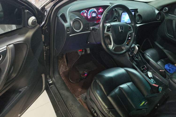 Used Luxgen Great 7 SUV 2014 2.2T Two-Wheel-Drive Smart Version Driver Seat