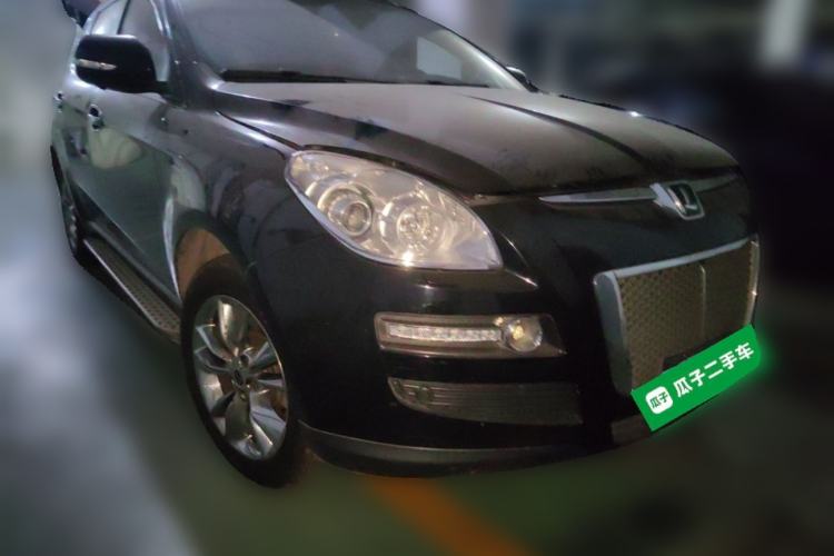 Used Luxgen Great 7 SUV 2014 2.2T Four-Wheel Drive Prestige Version Front Right 45 Deg