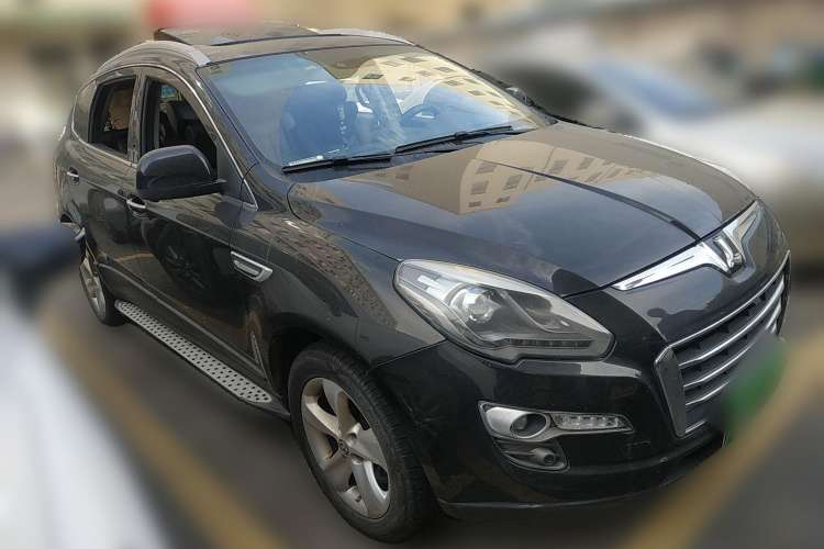 Used Luxgen Great 7 SUV 2014 2.2T Two-Wheel-Drive Smart Version Front Right 45 Deg