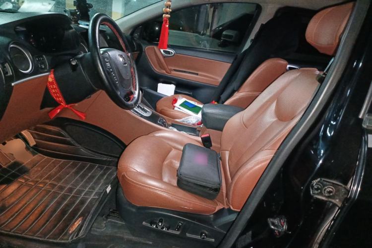Used Luxgen Great 7 SUV 2014 2.2T Two-Wheel-Drive Smart Version Left Front Seat