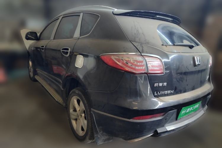 Used Luxgen Great 7 SUV 2014 2.2T Two-Wheel-Drive Smart Version Rear Left 45 Deg