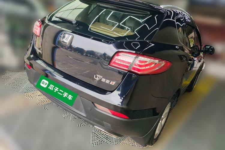 Used Luxgen Great 7 SUV 2014 2.2T Four-Wheel Drive Prestige Version Rear Right 45 Deg