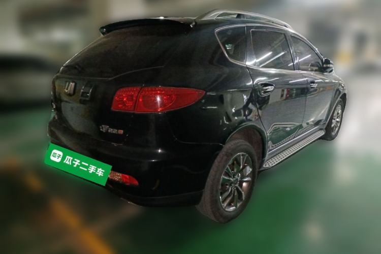Used Luxgen Great 7 SUV 2014 2.2T Two-Wheel-Drive Smart Version Rear Right 45 Deg