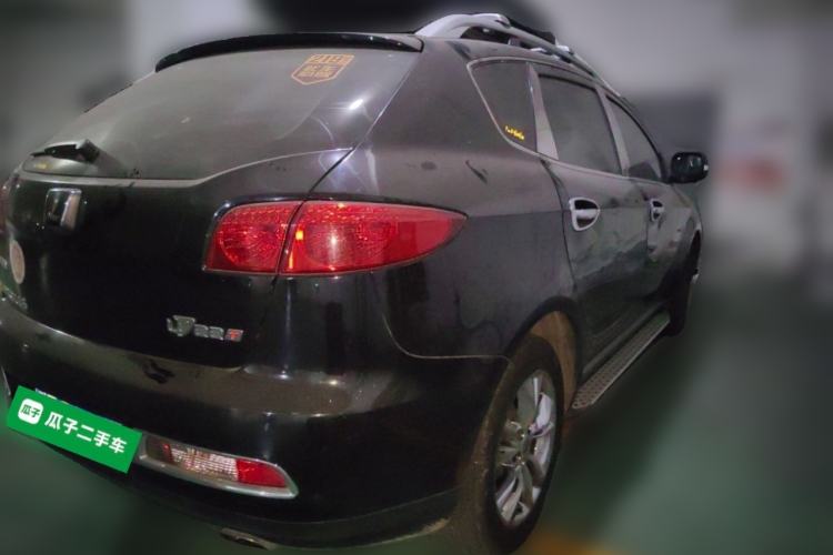 Used Luxgen Great 7 SUV 2014 2.2T Four-Wheel Drive Prestige Version Rear Right 45 Deg