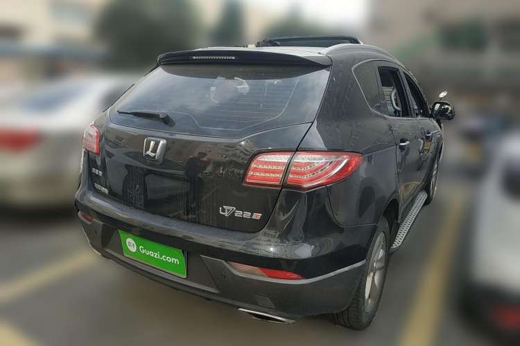 Used Luxgen Great 7 SUV 2014 2.2T Two-Wheel-Drive Smart Version Rear Right 45 Deg