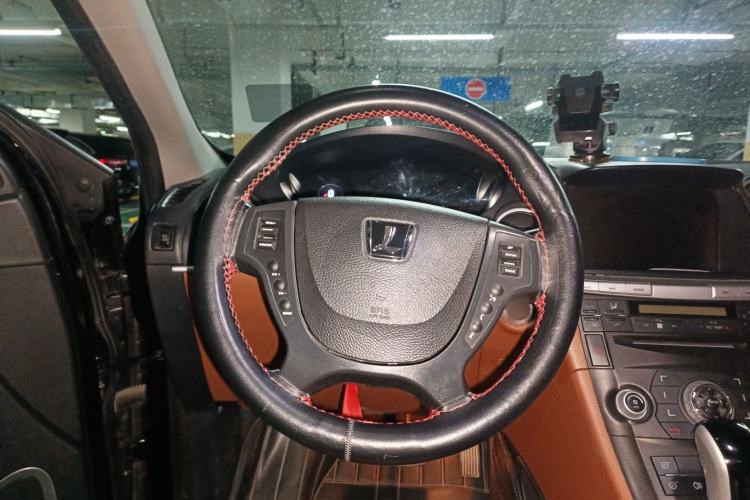 Used Luxgen Great 7 SUV 2014 2.2T Two-Wheel-Drive Smart Version Steering Wheel