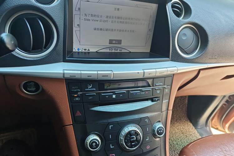 Used Luxgen Great 7 SUV 2014 Honor Collection Edition 2.2T Two-Wheel Drive Smart Model Audio And AC Panel