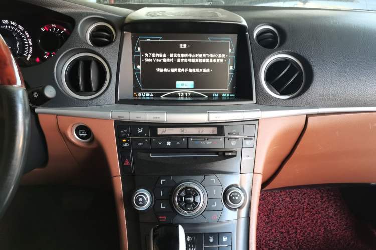 Used Luxgen Great 7 SUV 2014 2.2T Two-Wheel-Drive Smart Version Audio And AC Panel