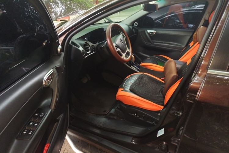 Used Luxgen Great 7 SUV 2014 2.2T Two-Wheel-Drive Smart Version Driver Seat