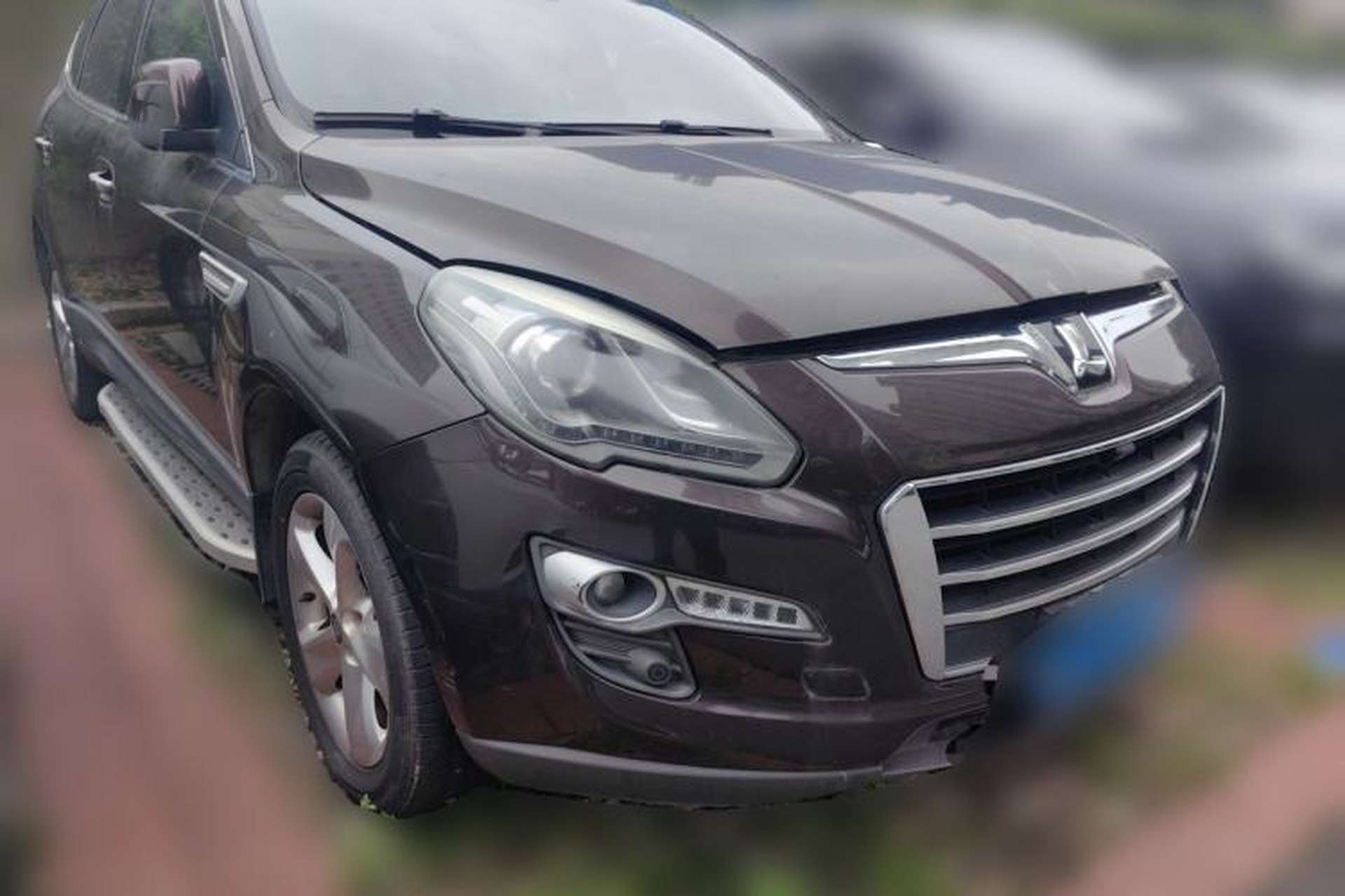 Used Luxgen Great 7 SUV 2014 2.2T Two-Wheel-Drive Smart Version Front Right 45 Deg