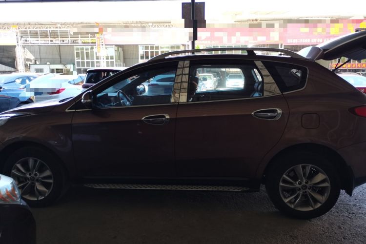 Used Luxgen Great 7 SUV 2014 2.2T Two-Wheel-Drive Smart Version Left Side