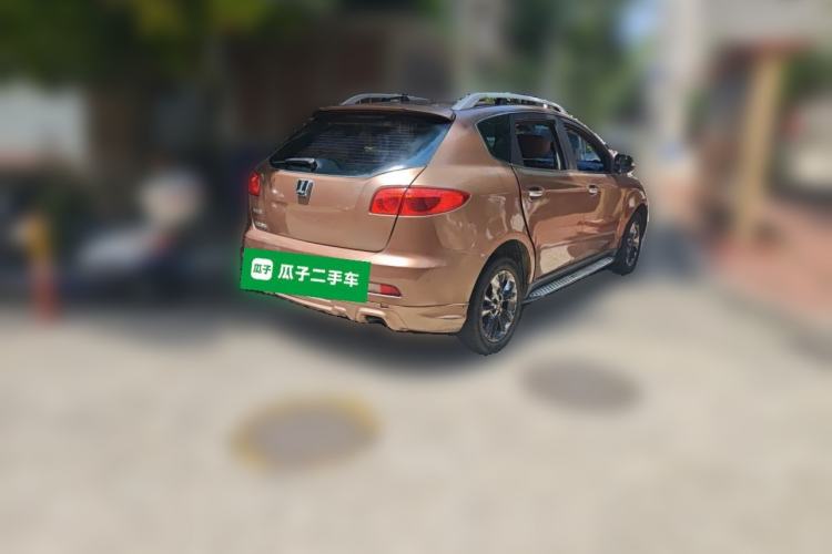 Used Luxgen Great 7 SUV 2014 Honor Collection Edition 2.2T Two-Wheel Drive Smart Model Rear Right 45 Deg