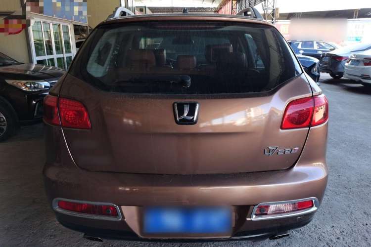 Used Luxgen Great 7 SUV 2014 2.2T Two-Wheel-Drive Smart Version Rear