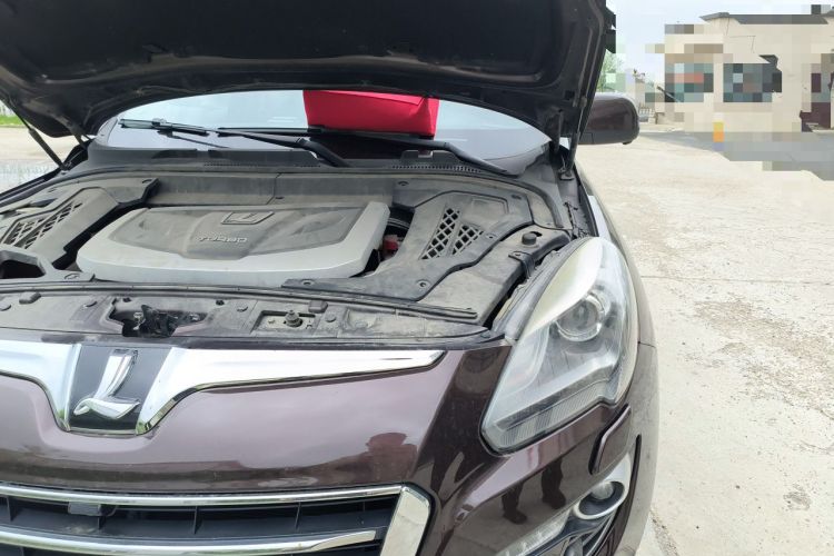 Used Luxgen Great 7 SUV 2014 2.2T Four-Wheel Drive Prestige Version Engine Bay Left