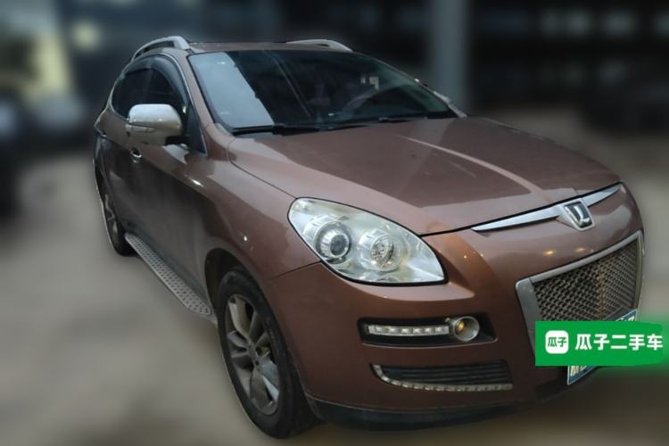 Used Luxgen Great 7 SUV 2014 2.2T Two-Wheel-Drive Smart Version Front Right 45 Deg