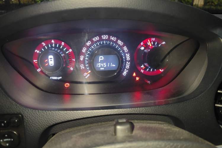 Used Luxgen Great 7 SUV 2014 2.2T Two-Wheel-Drive Smart Version Instrument Cluster