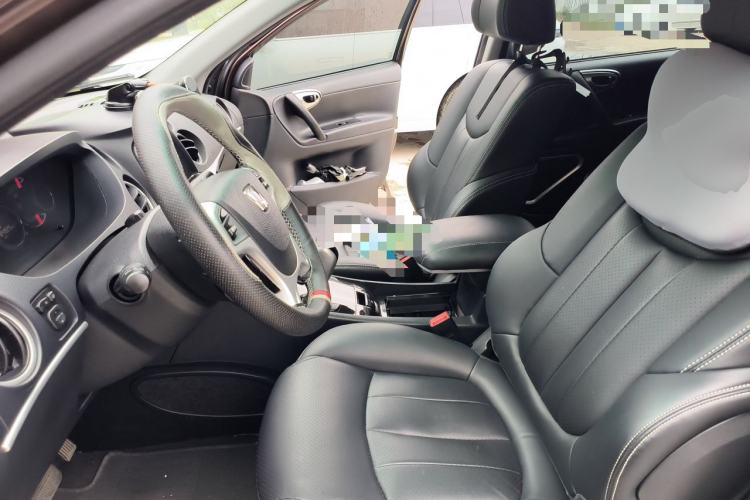 Used Luxgen Great 7 SUV 2014 2.2T Four-Wheel Drive Prestige Version Left Front Seat