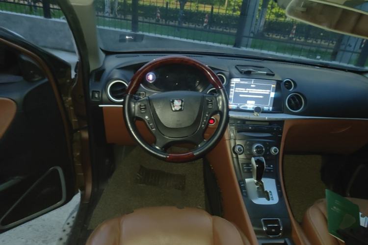 Used Luxgen Great 7 SUV 2014 2.2T Two-Wheel-Drive Smart Version Steering Wheel
