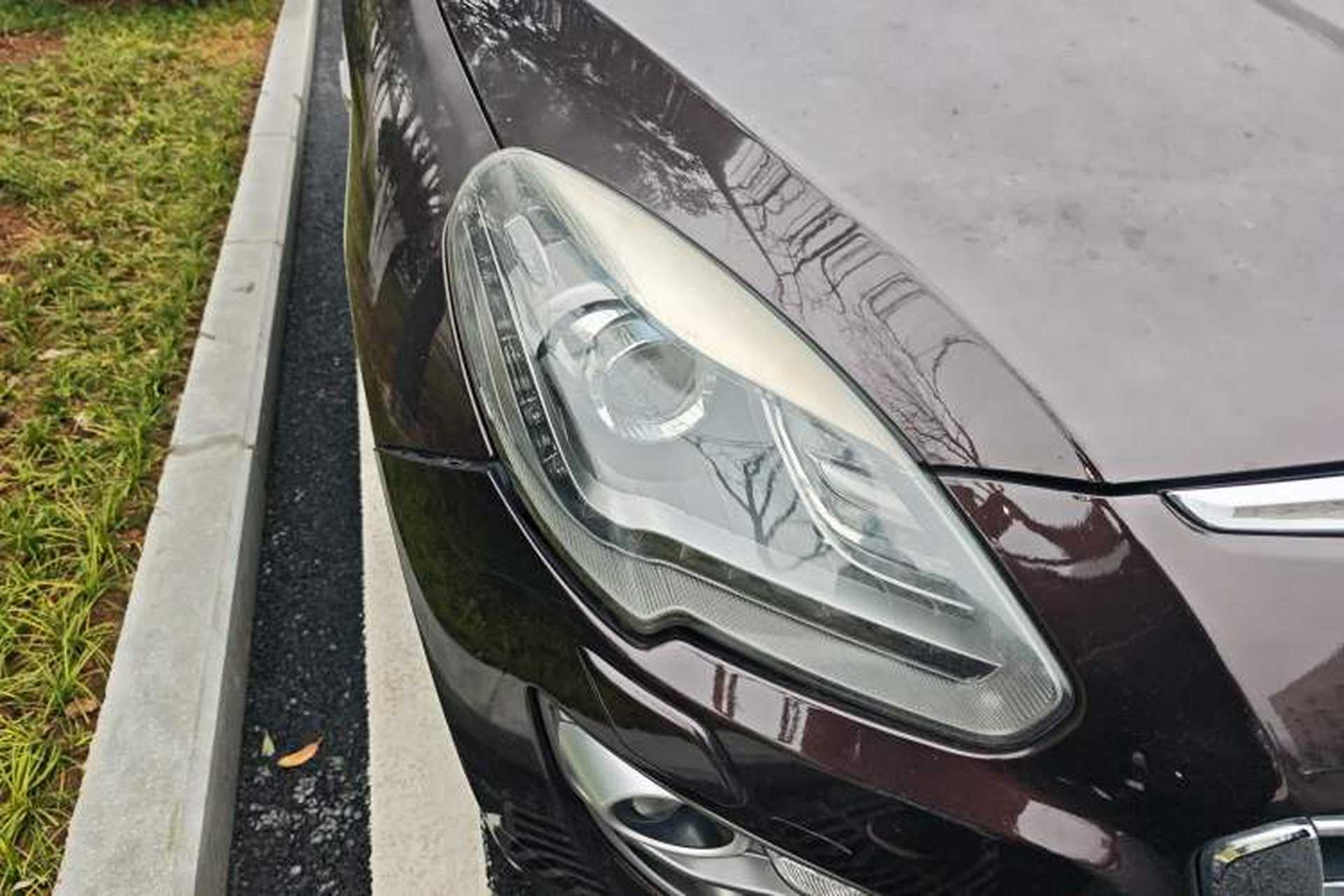 Used Luxgen Great 7 SUV 2014 2.2T Four-Wheel Drive Prestige Version Right Front Headlight