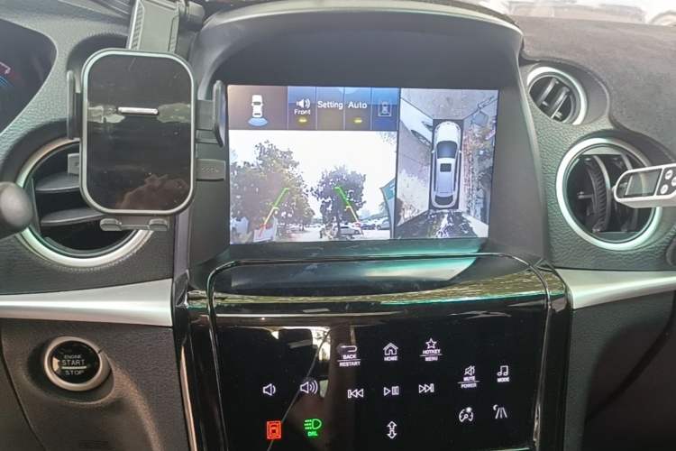 Used Luxgen Great 7 SUV 2014 2.2T Two-Wheel-Drive Smart Version Audio And AC Panel