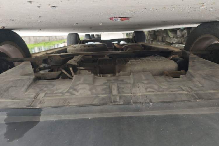 Used Luxgen Great 7 SUV 2014 2.2T Two-Wheel-Drive Smart Version Chassis Front