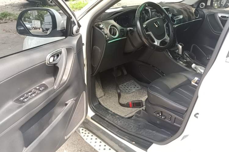 Used Luxgen Great 7 SUV 2014 2.2T Two-Wheel-Drive Smart Version Driver Seat