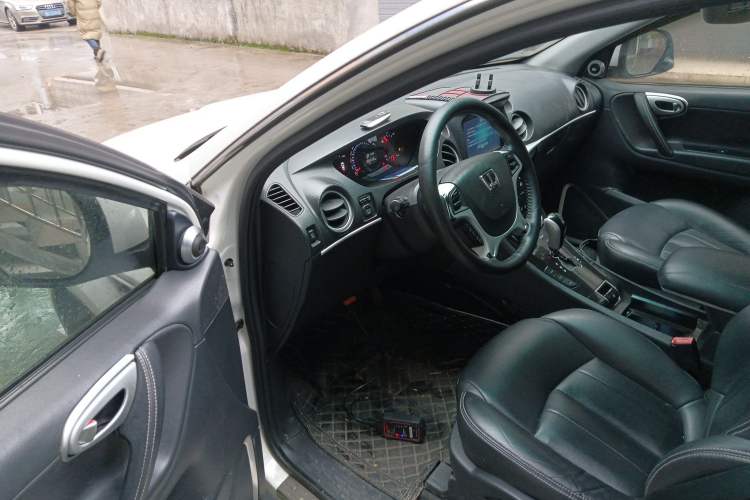 Used Luxgen Great 7 SUV 2014 2.2T Four-Wheel Drive Flagship Version Driver Seat