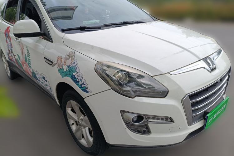 Used Luxgen Great 7 SUV 2014 2.2T Two-Wheel-Drive Smart Version Front Right 45 Deg