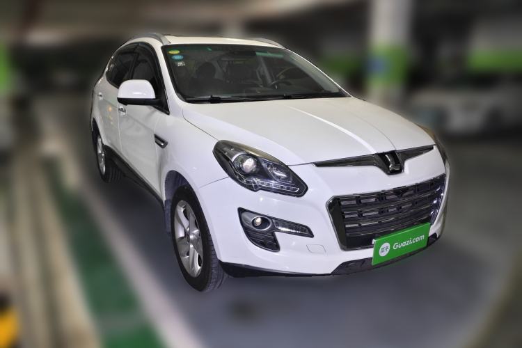 Used Luxgen Great 7 SUV 2014 2.2T Two-Wheel-Drive Smart Version Front Right 45 Deg