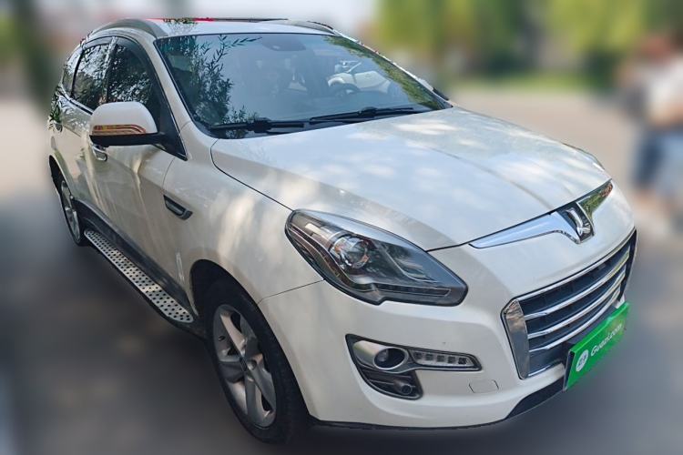 Used Luxgen Great 7 SUV 2014 2.2T Two-Wheel-Drive Smart Version Front Right 45 Deg