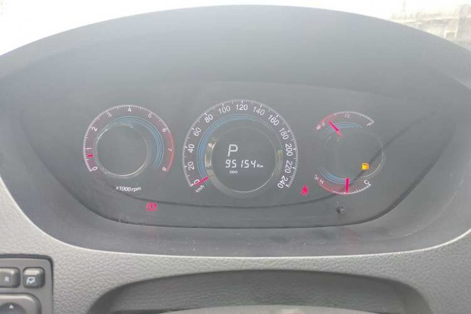 Used Luxgen Great 7 SUV 2014 2.2T Four-Wheel Drive Flagship Version Instrument Cluster