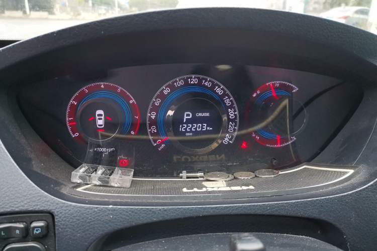 Used Luxgen Great 7 SUV 2014 2.2T Two-Wheel-Drive Smart Version Instrument Cluster