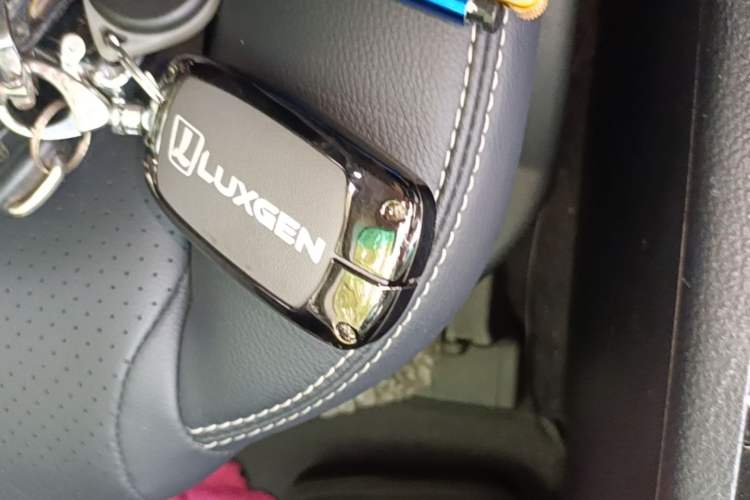 Used Luxgen Great 7 SUV 2014 2.2T Two-Wheel-Drive Smart Version Interior 1