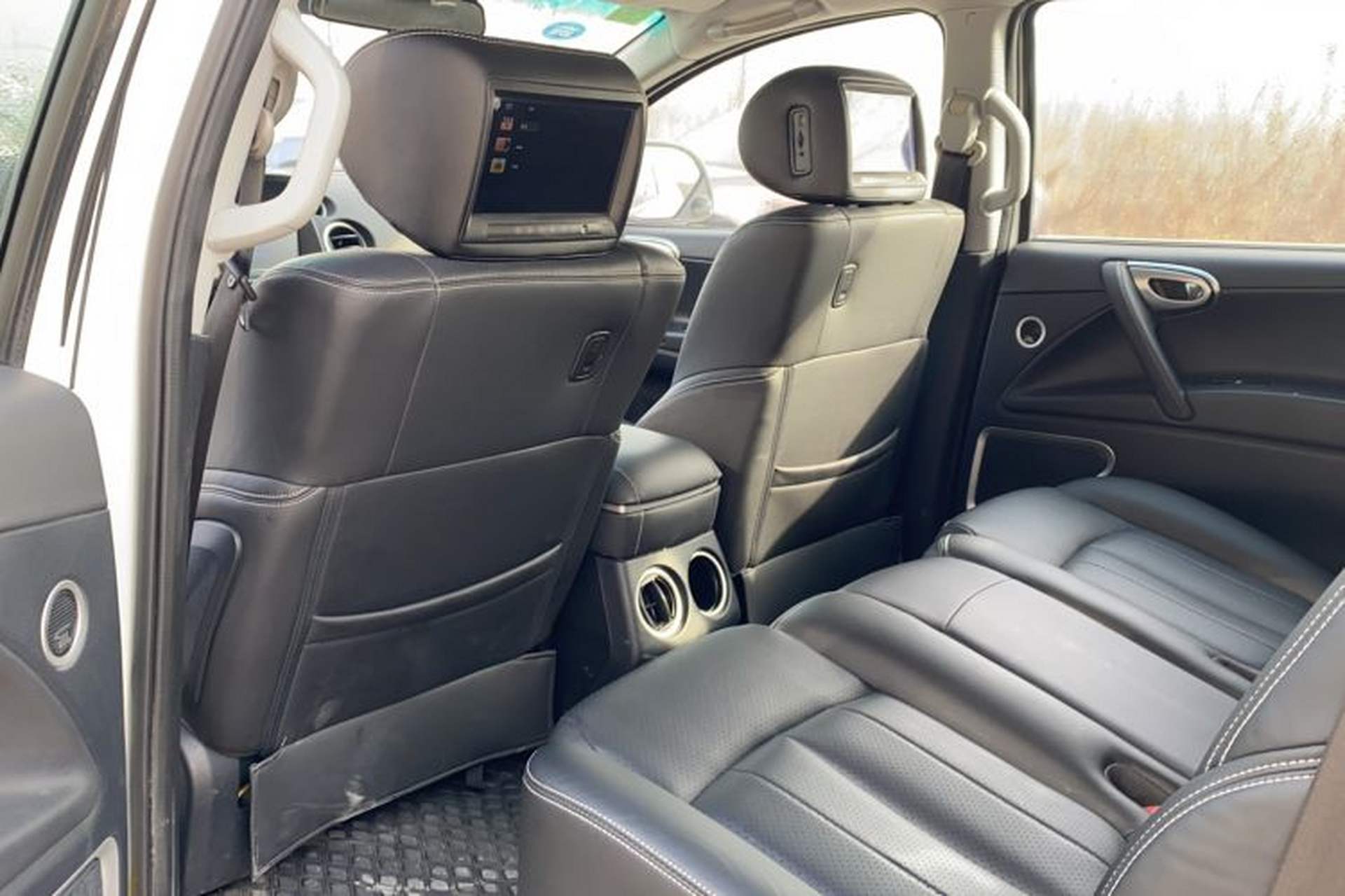 Used Luxgen Great 7 SUV 2014 2.2T Two-Wheel-Drive Smart Version Interior 4