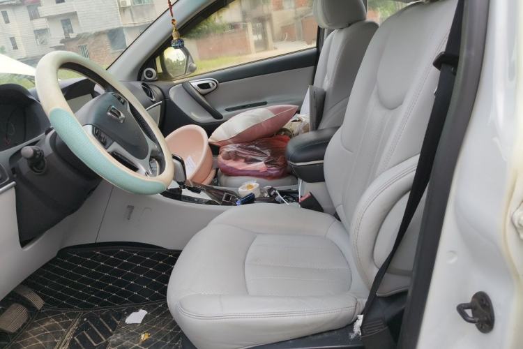 Used Luxgen Great 7 SUV 2014 2.2T Two-Wheel-Drive Smart Version Left Front Seat