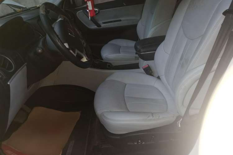 Used Luxgen Great 7 SUV 2014 2.2T Four-Wheel Drive Prestige Version Left Front Seat