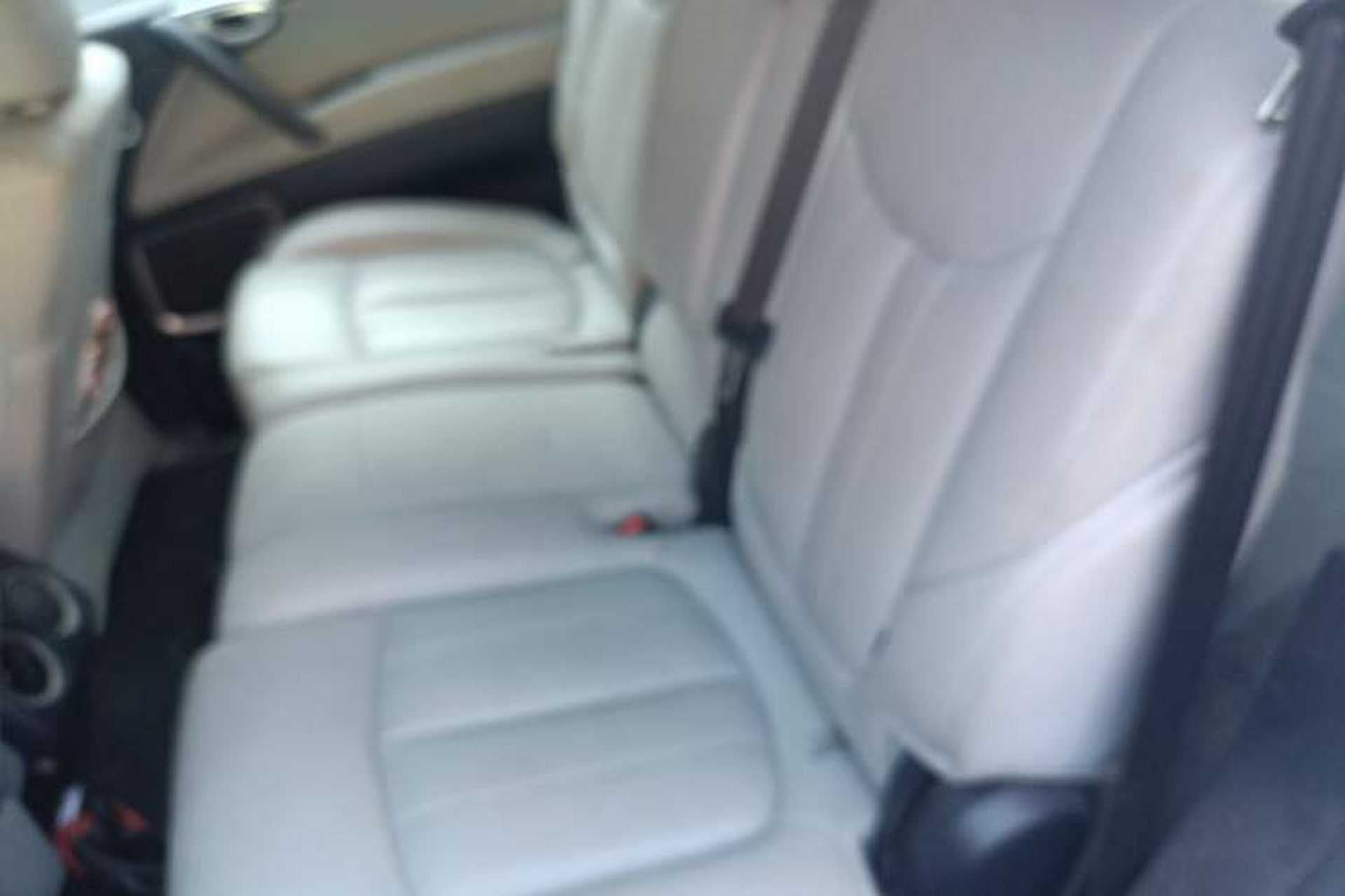 Used Luxgen Great 7 SUV 2014 2.2T Two-Wheel-Drive Smart Version Left Rear Seat